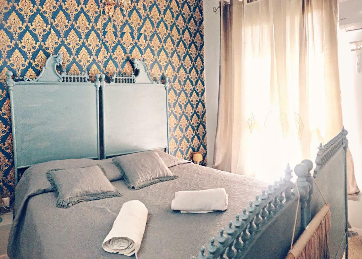 B&B Dimora Chic Gioia Tauro Kamer foto