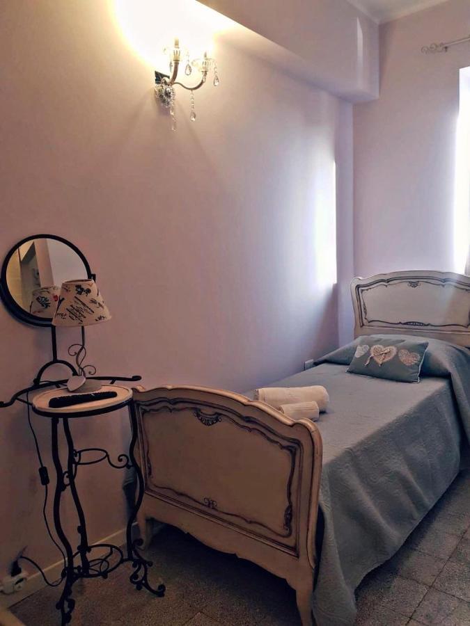 B&B Dimora Chic Gioia Tauro Buitenkant foto