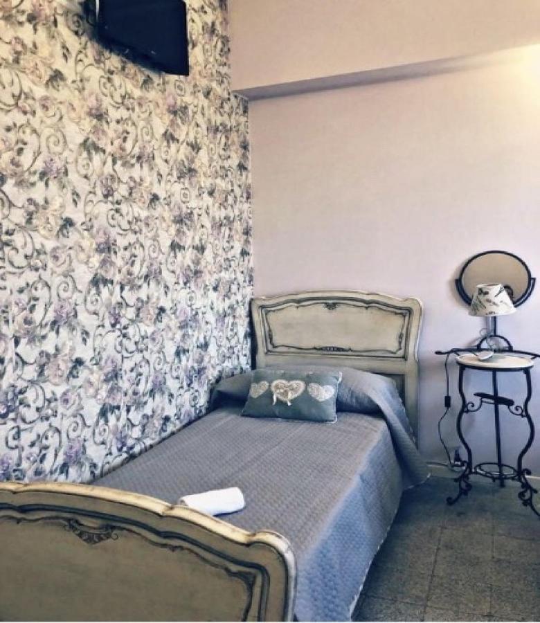 B&B Dimora Chic Gioia Tauro Buitenkant foto
