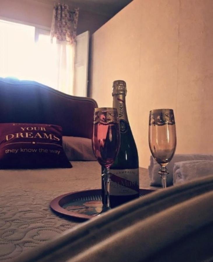 B&B Dimora Chic Gioia Tauro Buitenkant foto