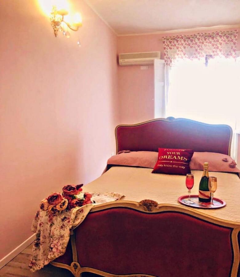 B&B Dimora Chic Gioia Tauro Buitenkant foto